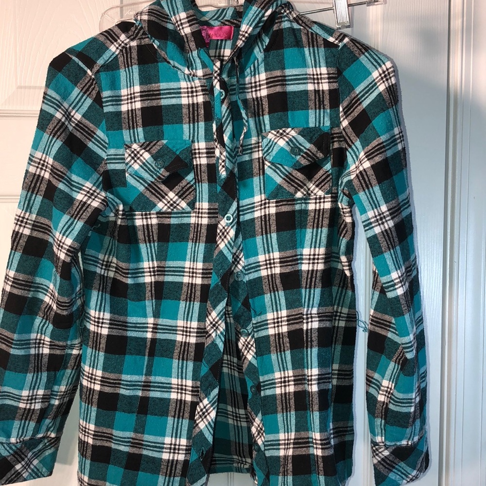Almost Famous Girl’s Plaid Blouse Size M